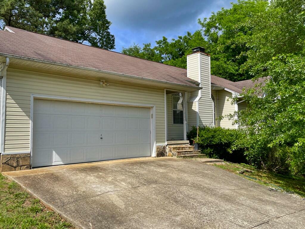 Property Photo: 627 Troy Drive TN 37321