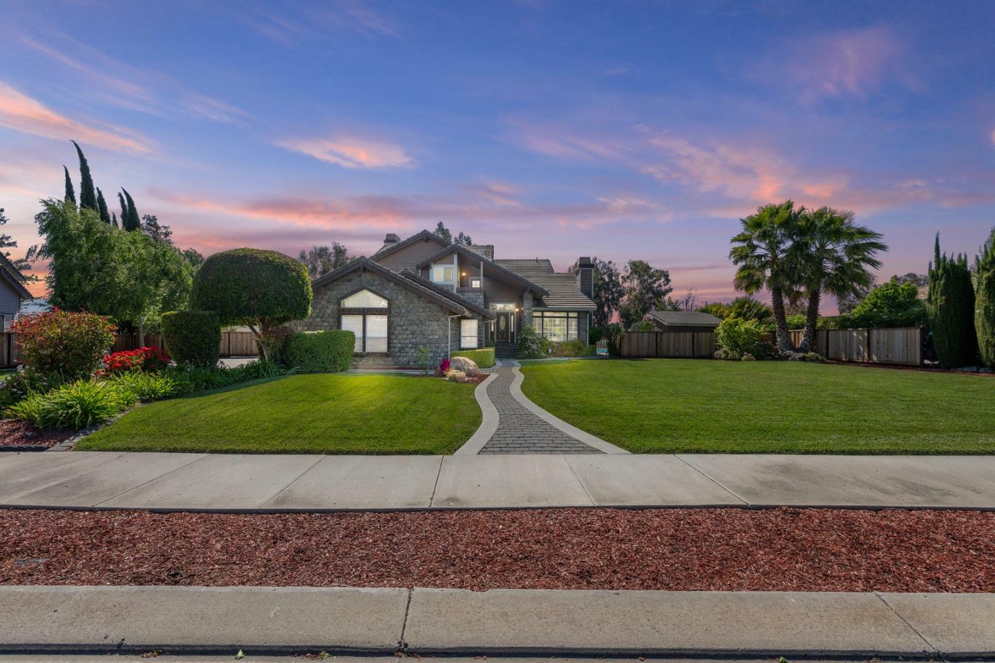 Property Photo: 151 Tierra Del Sol CA 95023