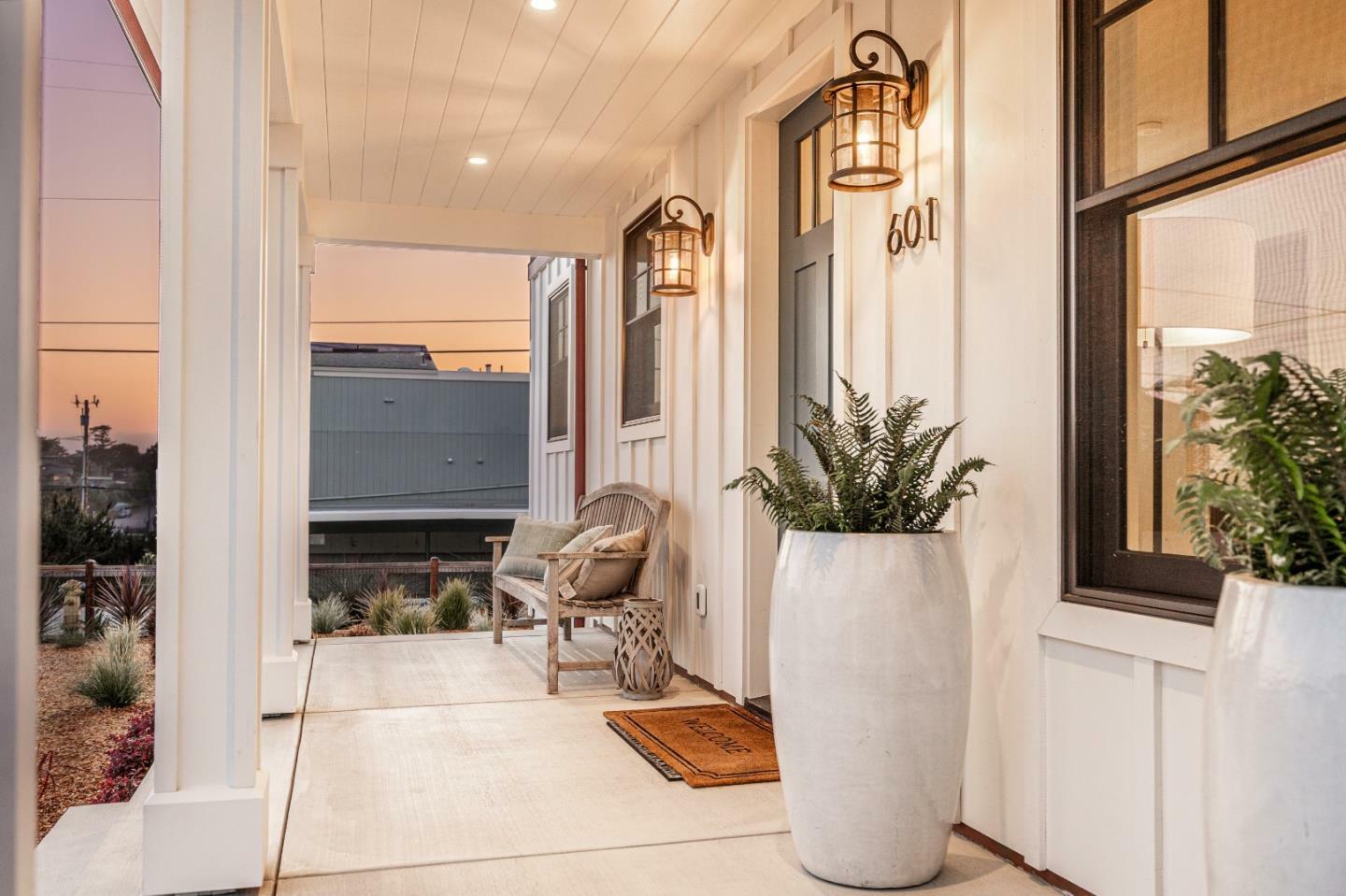 Property Photo: 601 Bonnie Street CA 95062