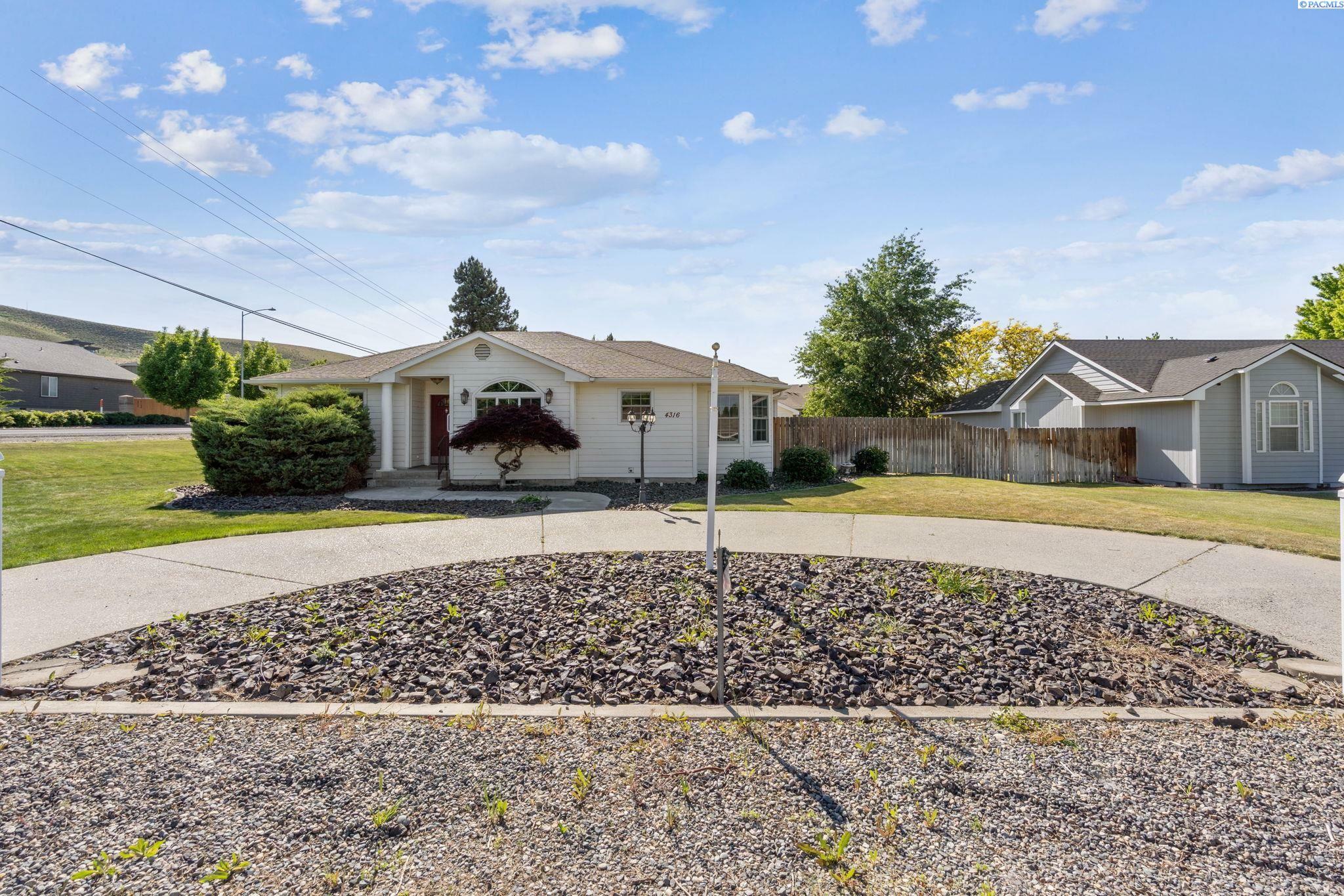 Property Photo: 4316 S Vancouver WA 99337