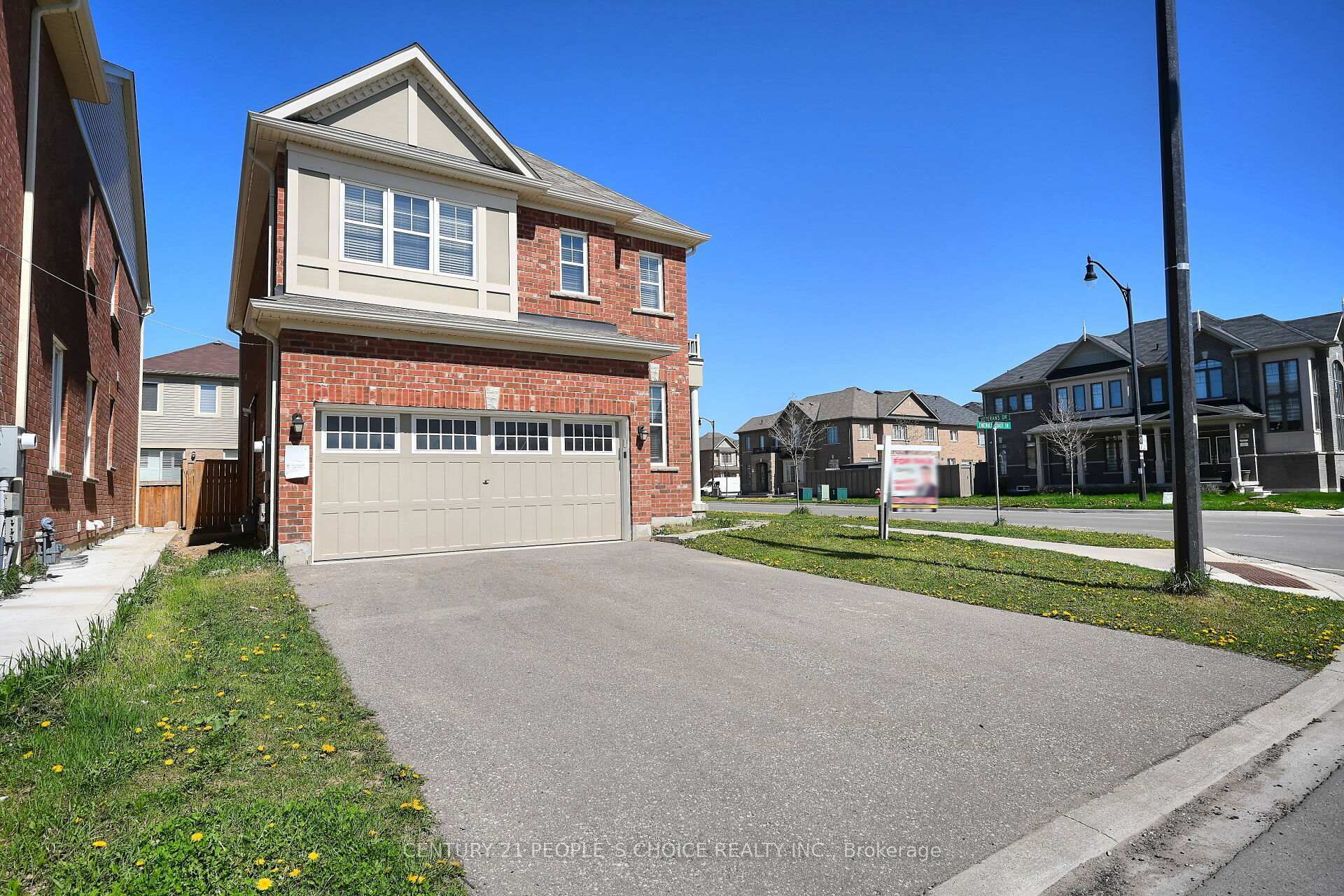 Property Photo: 474 Veterans Drive ON L7A 5A7