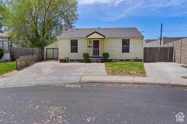 Property Photo: 98 Roosevelt Ave UT 84003
