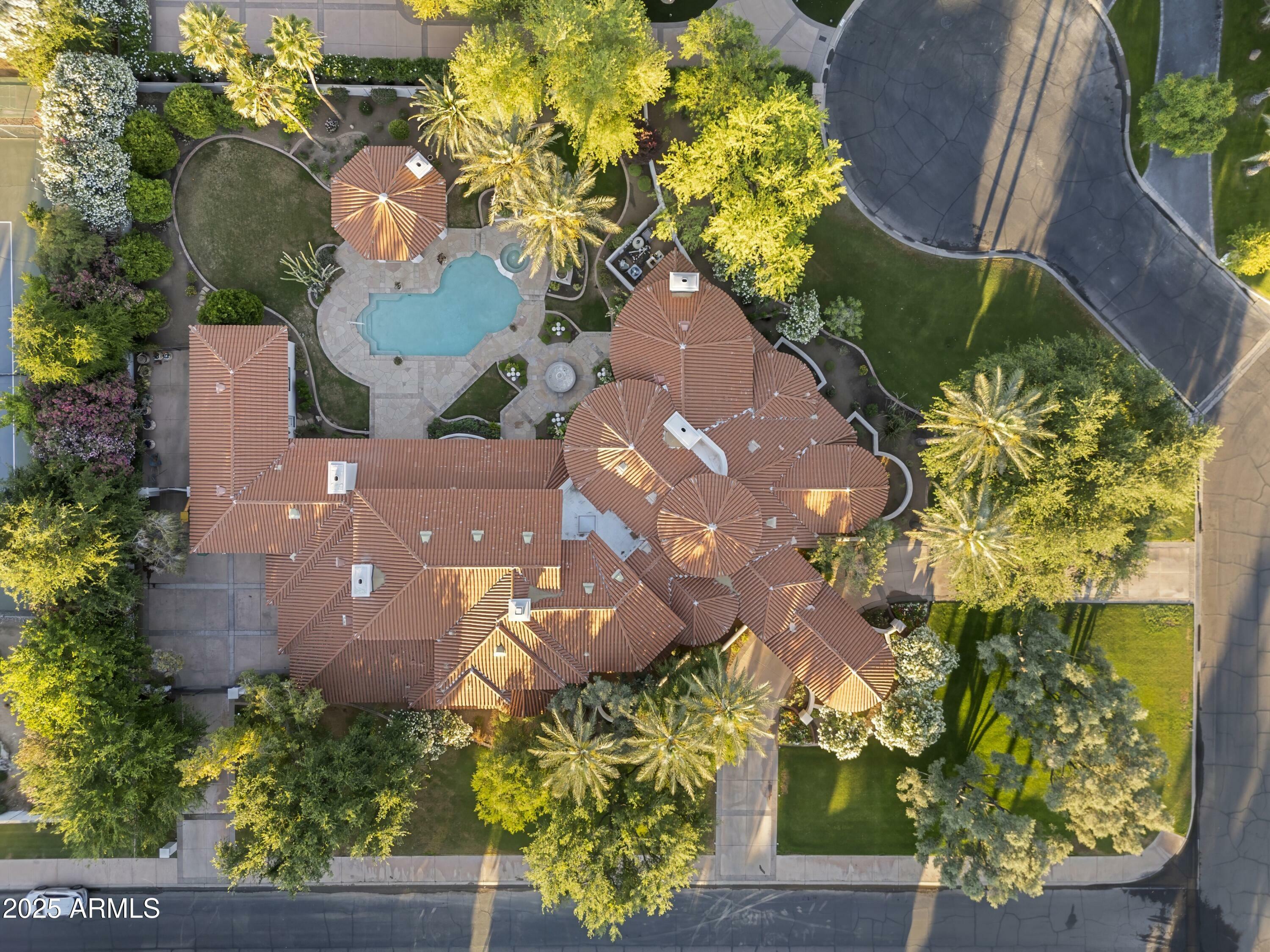 Property Photo: 8815 N 65th Street AZ 85253