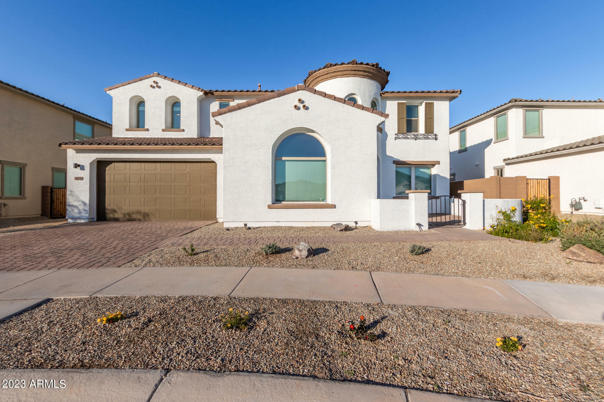Property Photo: 14038 W Desert Hollow Drive AZ 85387