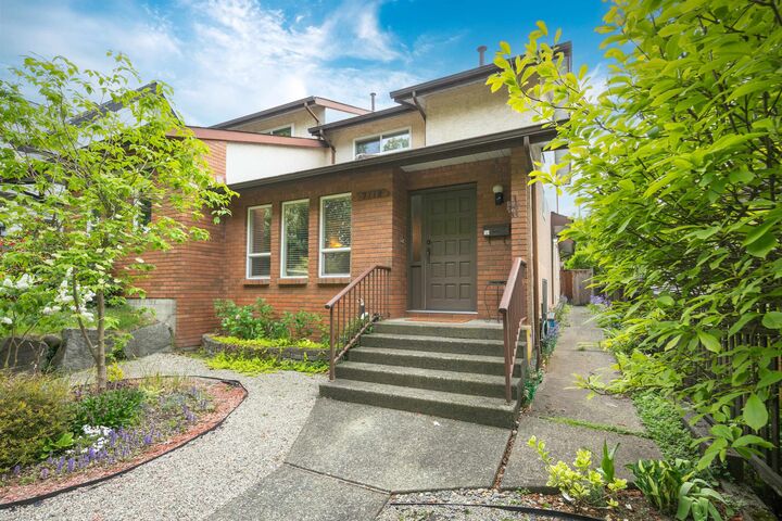 Property Photo: 6050 Larch Street 2118 BC V6M 4E4