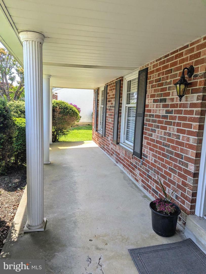 Property Photo: 515 Camelot Drive PA 19015