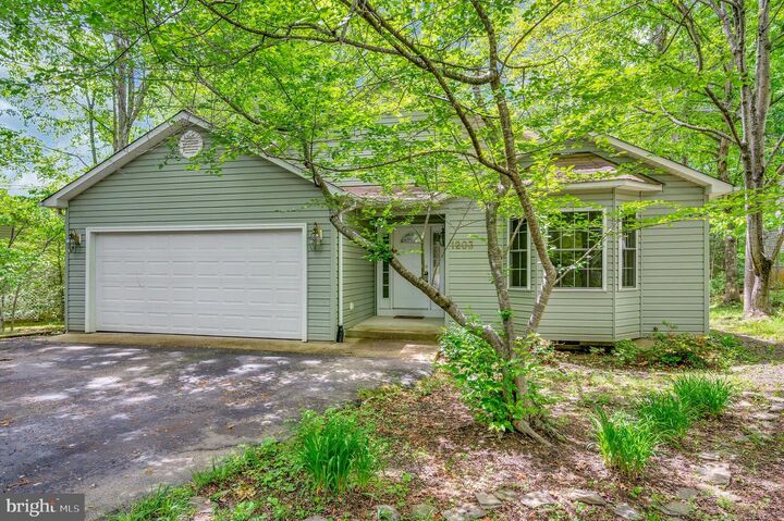 1203 Confederate Drive  Locust Grove VA 22508 photo