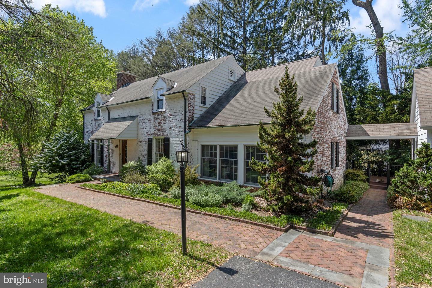 Property Photo: 5 Single Lane PA 19086