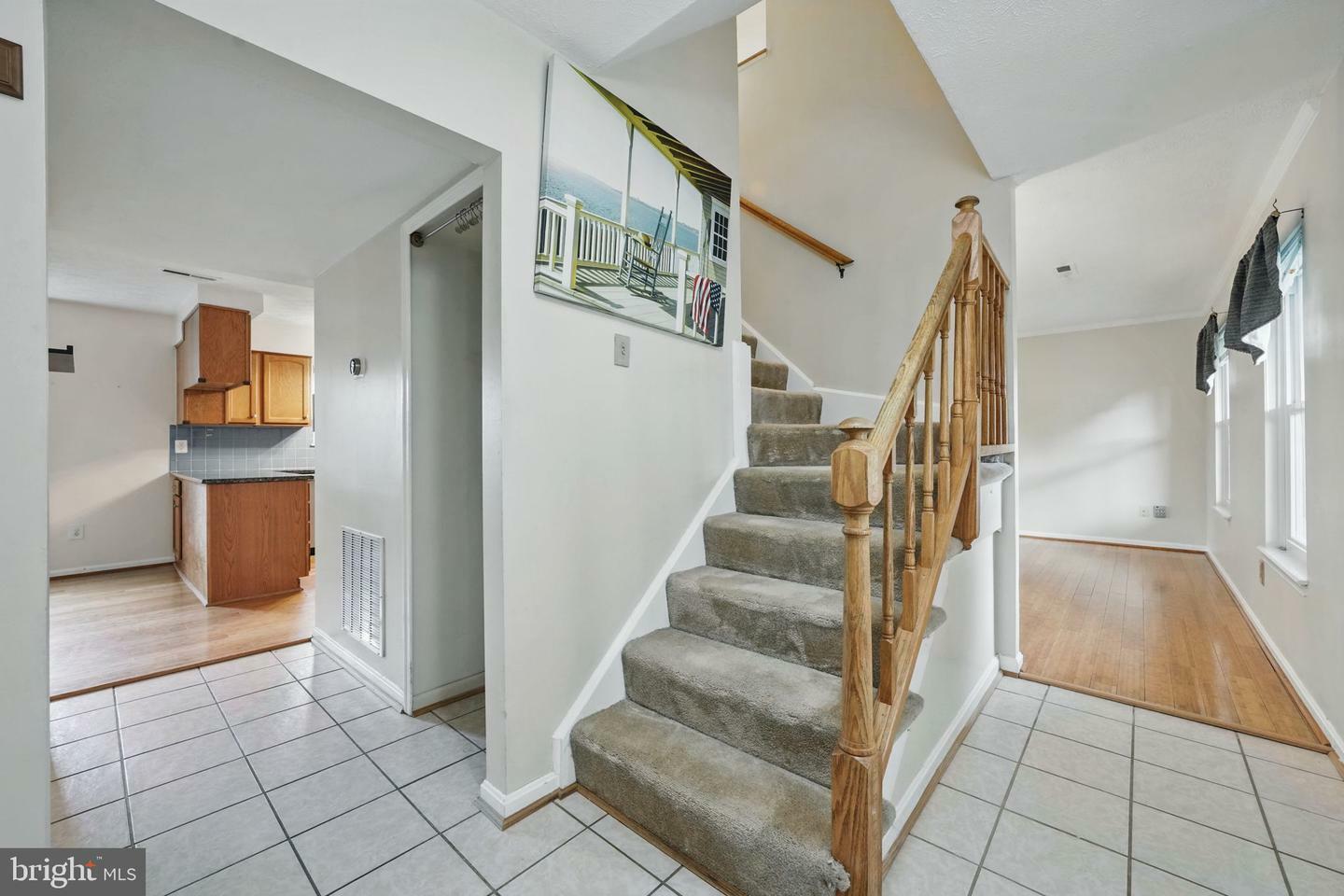 Property Photo: 8929 Sweetbriar Street VA 20110