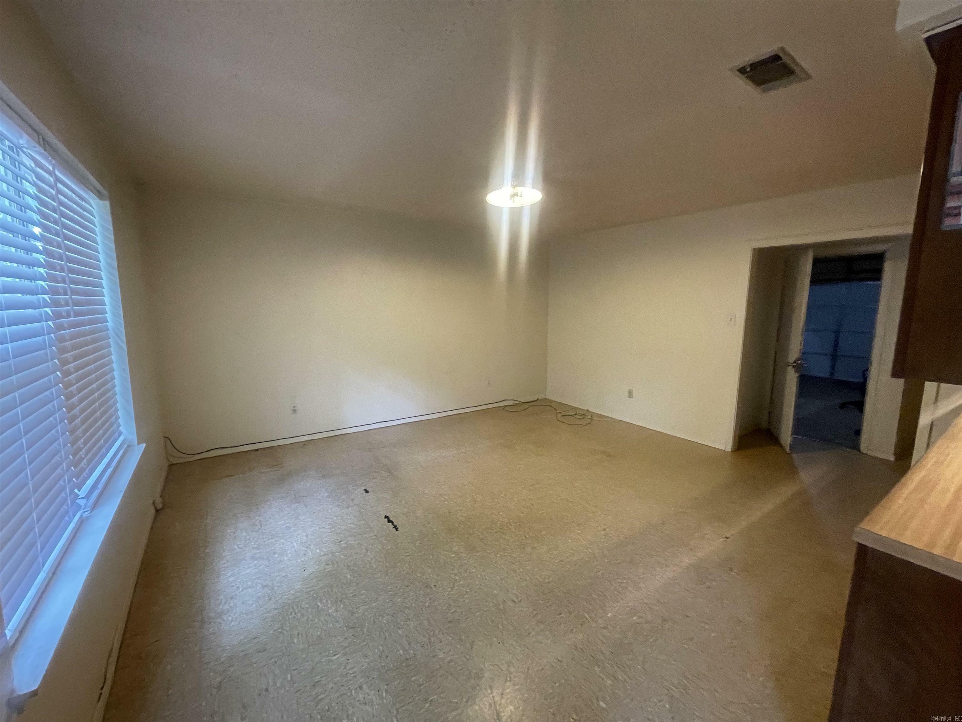Property Photo: 9 Dawn Court AR 72209