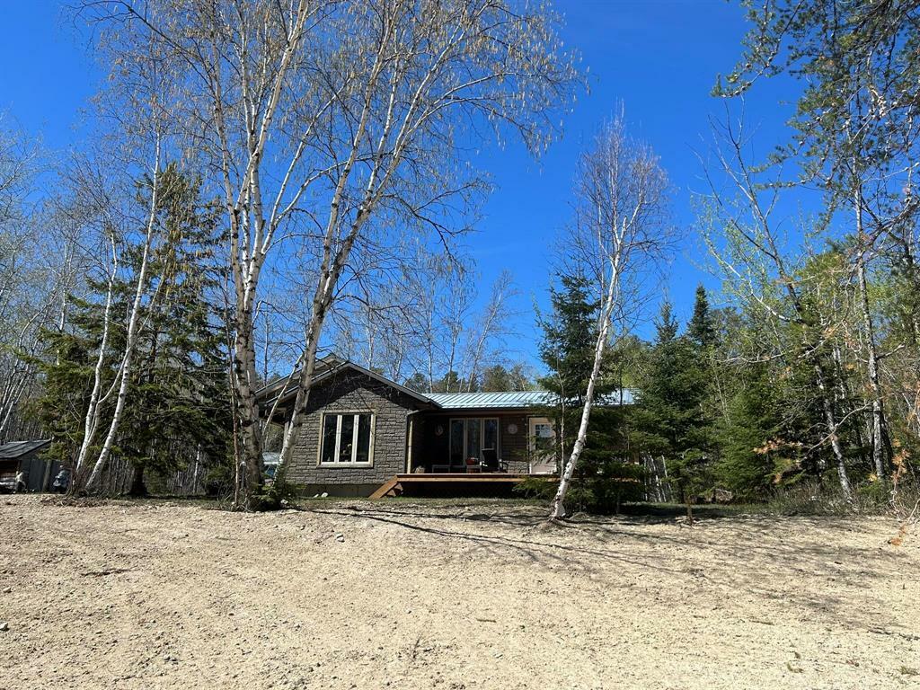 Property Photo: 112099 Traverse Bay Road MB R0E 2A0