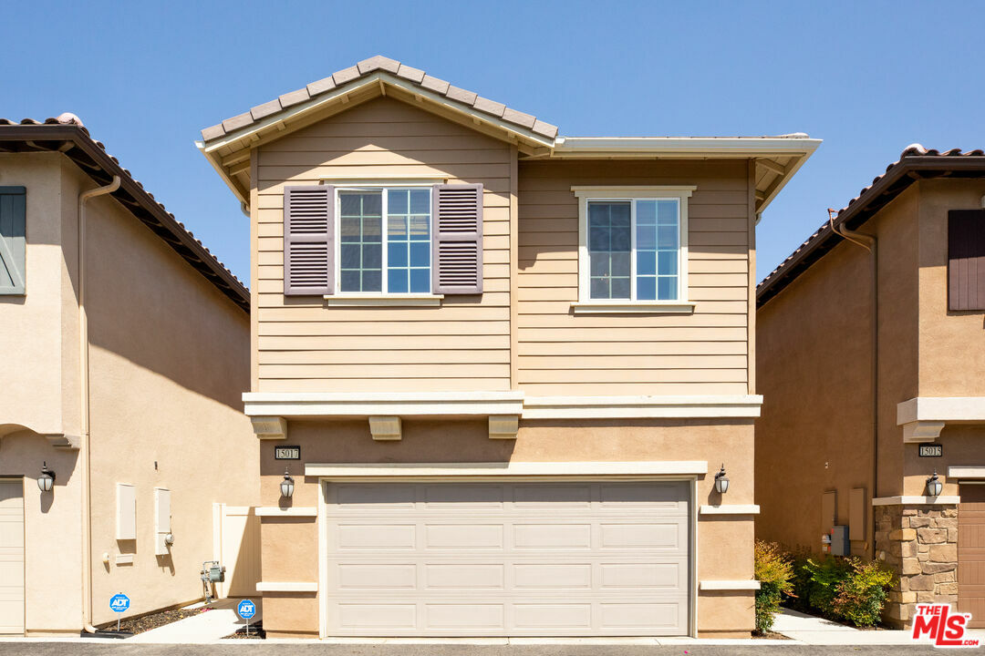 Property Photo: 15017 Emma Dr CA 91343