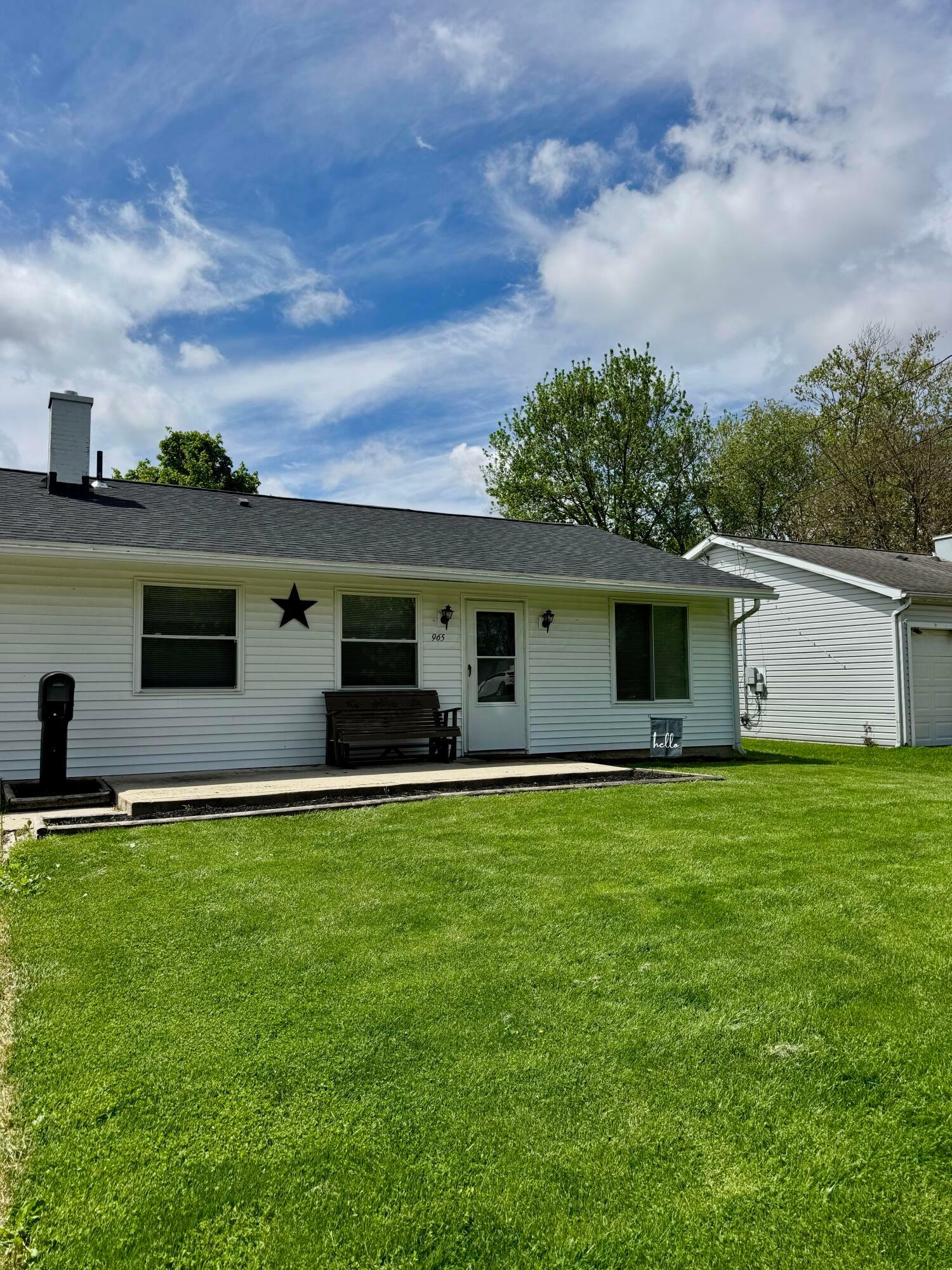 Property Photo: 965 Bikini Drive OH 43302