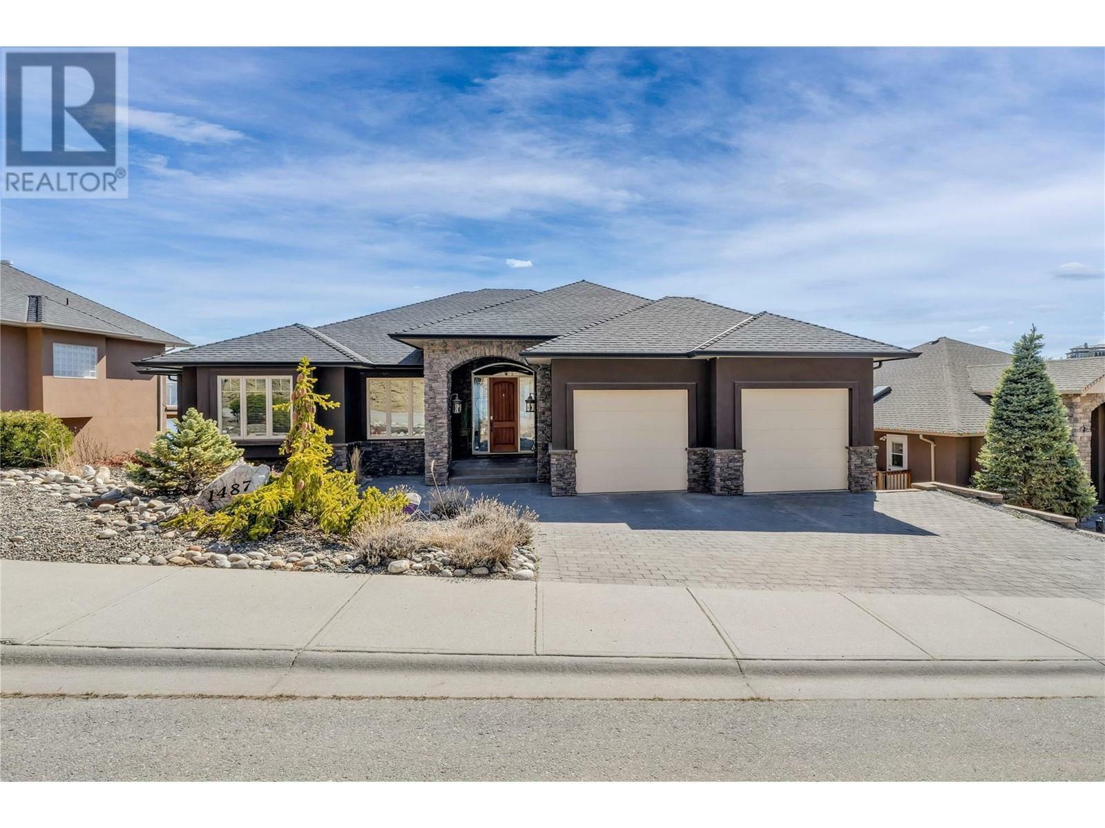 1487 Pinot Gris Drive  West Kelowna BC V4T 2Y6 photo