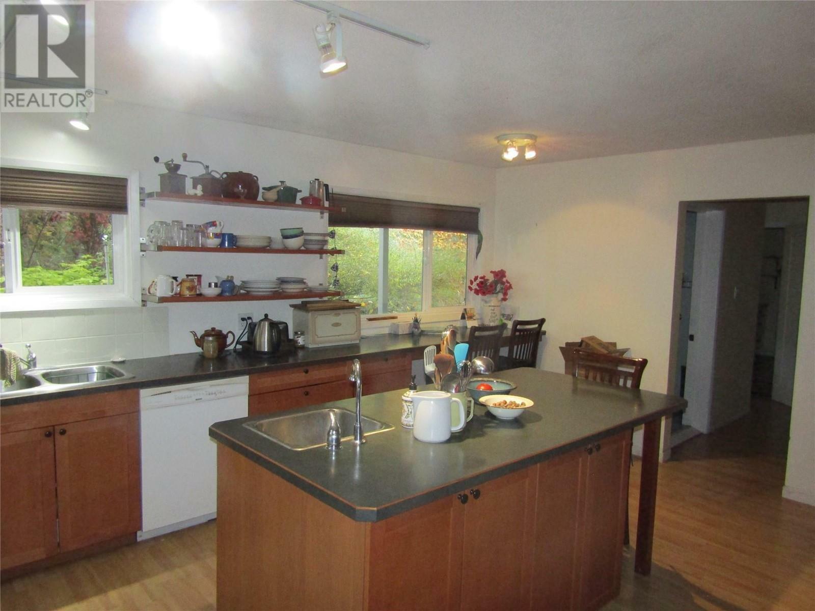 Photo de la propriété: 5855 Spencer Road BC V0H 1H5