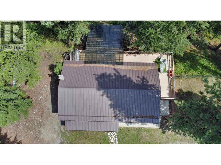 Property Photo: 2154 Samuel Cres Other BC V1C 6T1