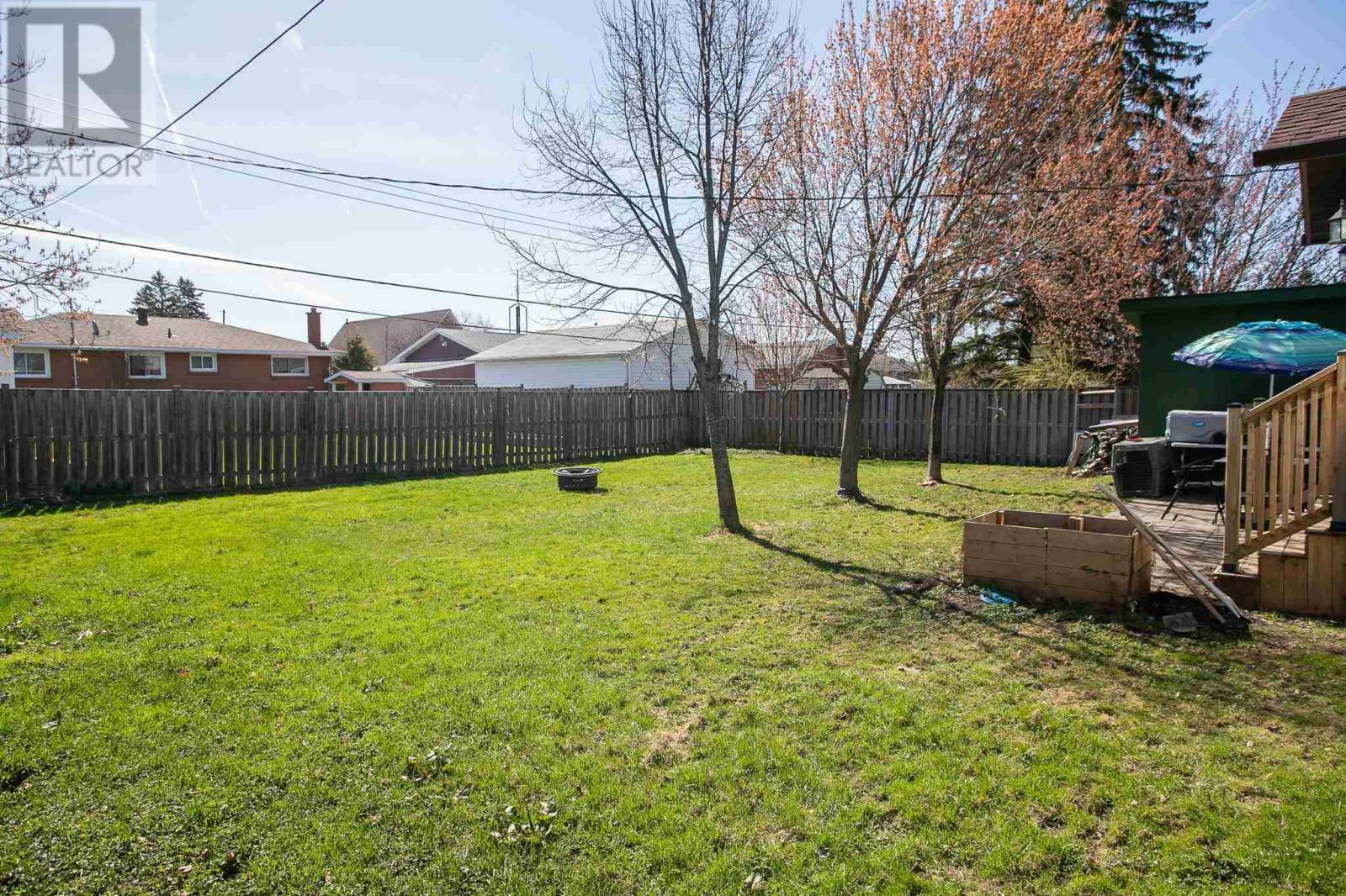 Property Photo: 144 Boehmer Blvd ON P6B 5B9