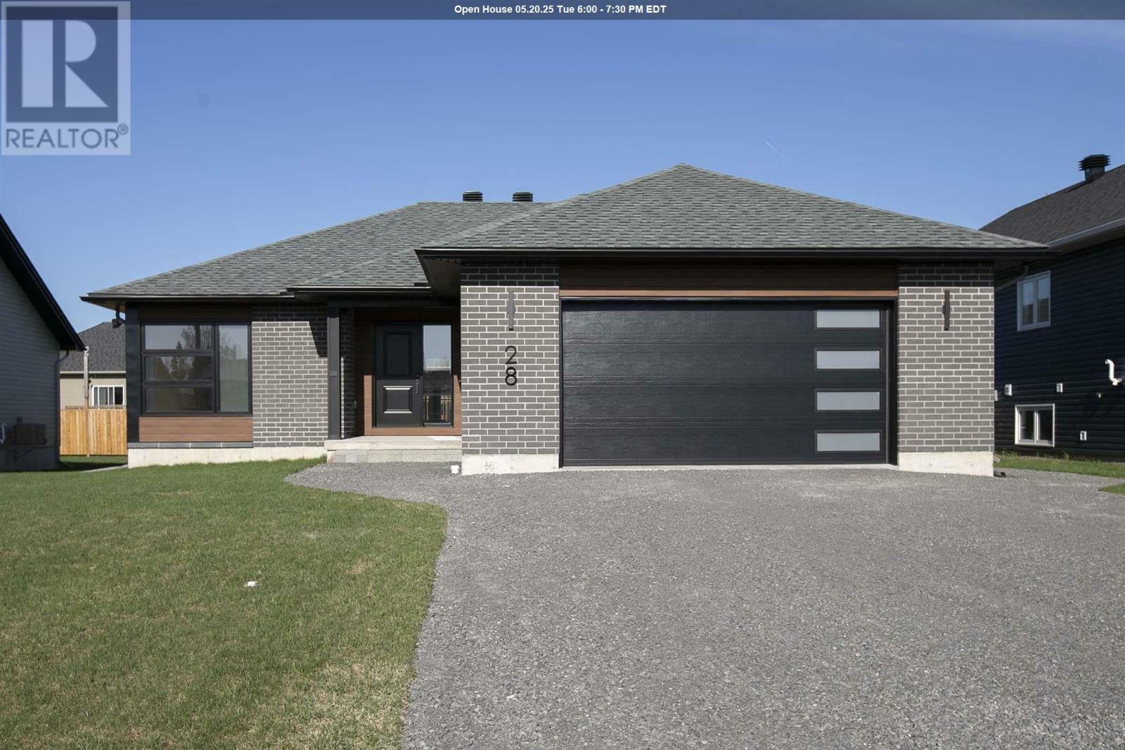 Property Photo: 28 Noah Dr ON P6C 6E6