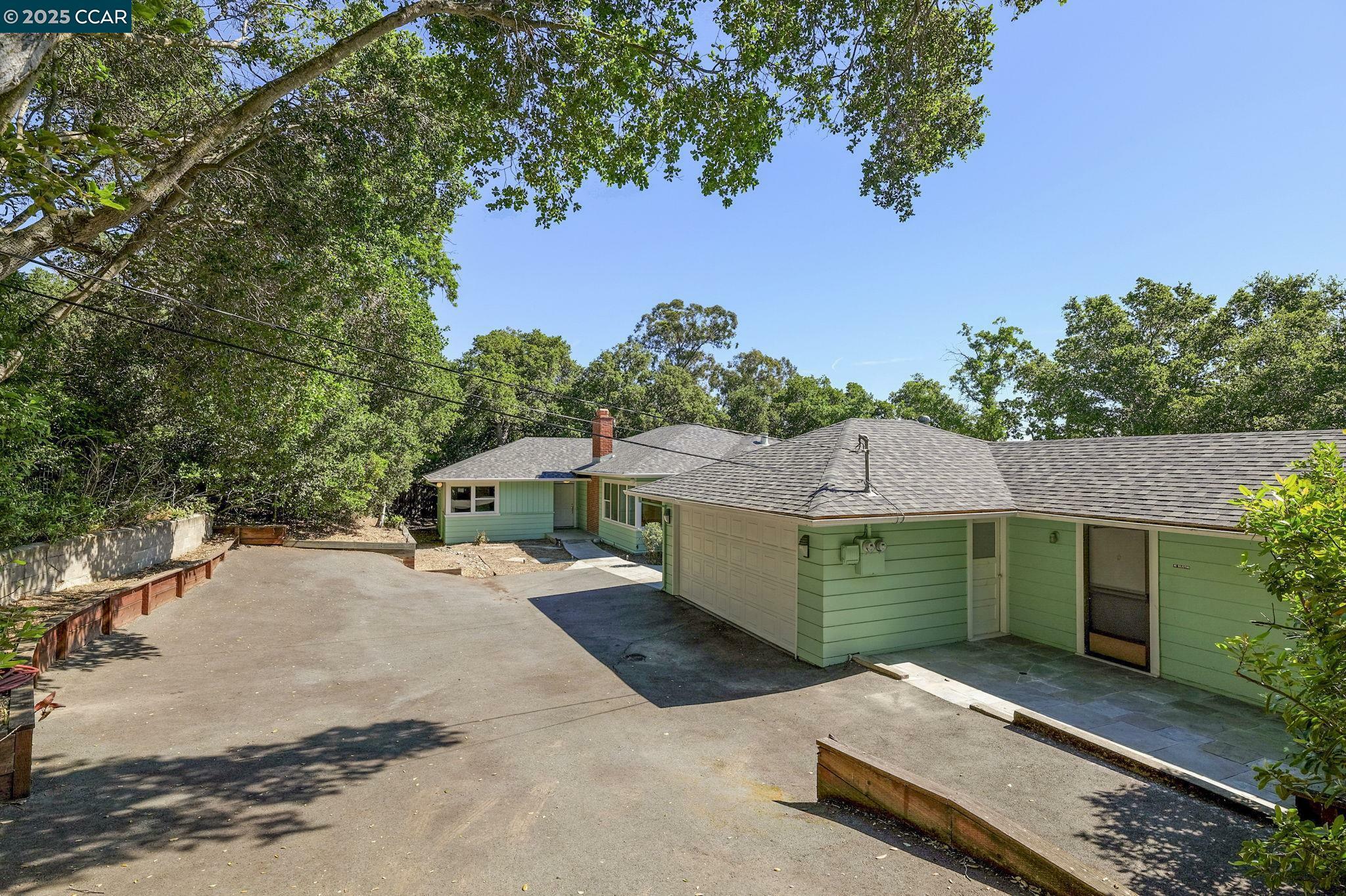 Property Photo: 76 Terrace Rd CA 94597