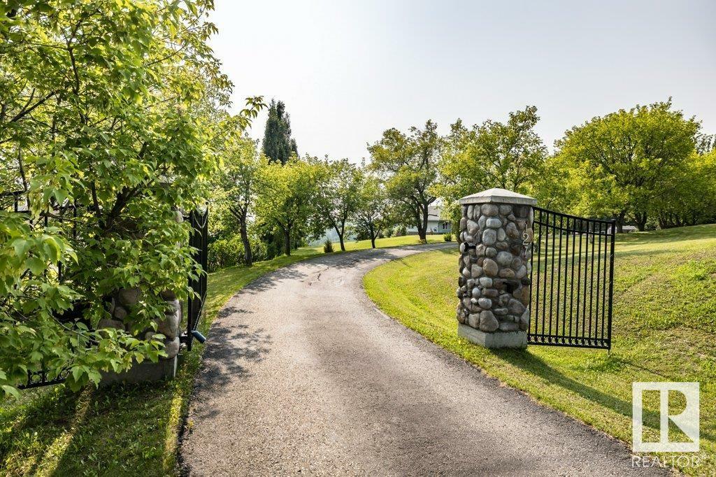 Property Photo: 127 1103 Twp Rd 540 AB T7Y 0A6