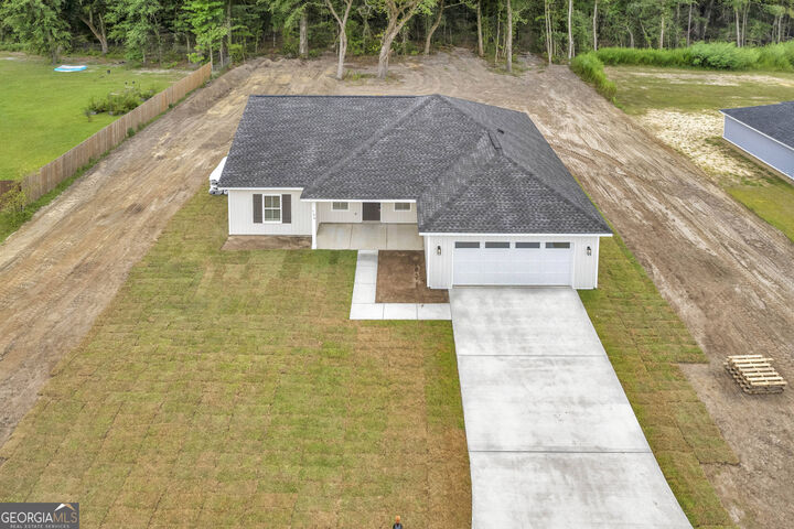 Property Photo:  130 NE Kalynne Way  GA 31316