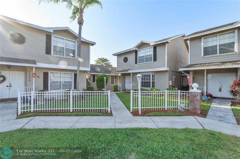 Property Photo: 12242 NW 36th Pl 12242 FL 33323
