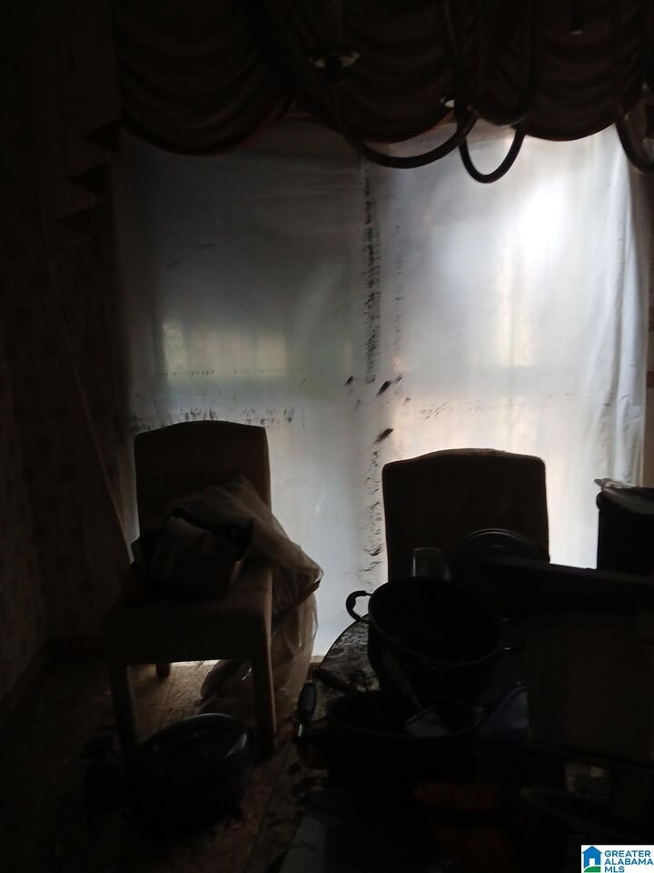 Property Photo: 425 W Smithfield Drive AL 35061