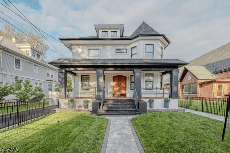 Property Photo: 439 Union Ave NJ 07208