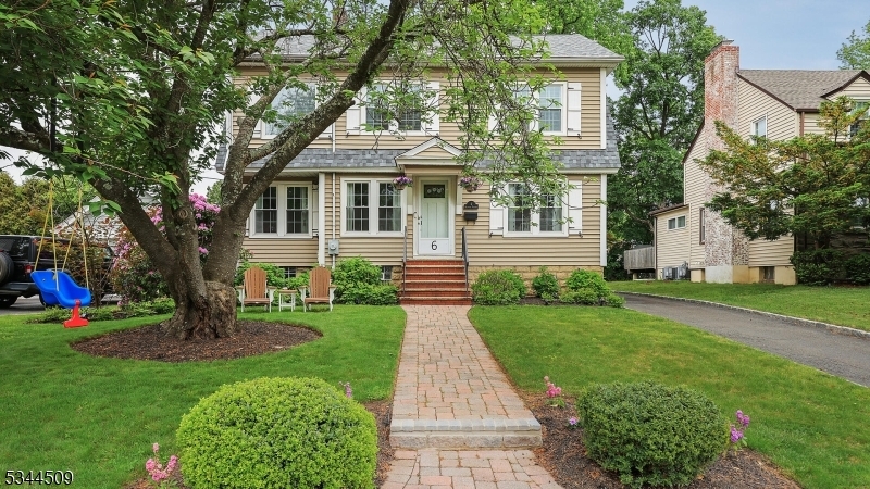 Property Photo: 6 Balmiere Pkwy NJ 07016