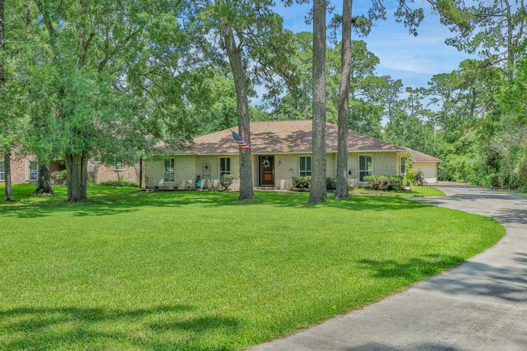 Property Photo: 6206 Bayou Boulevard TX 77521