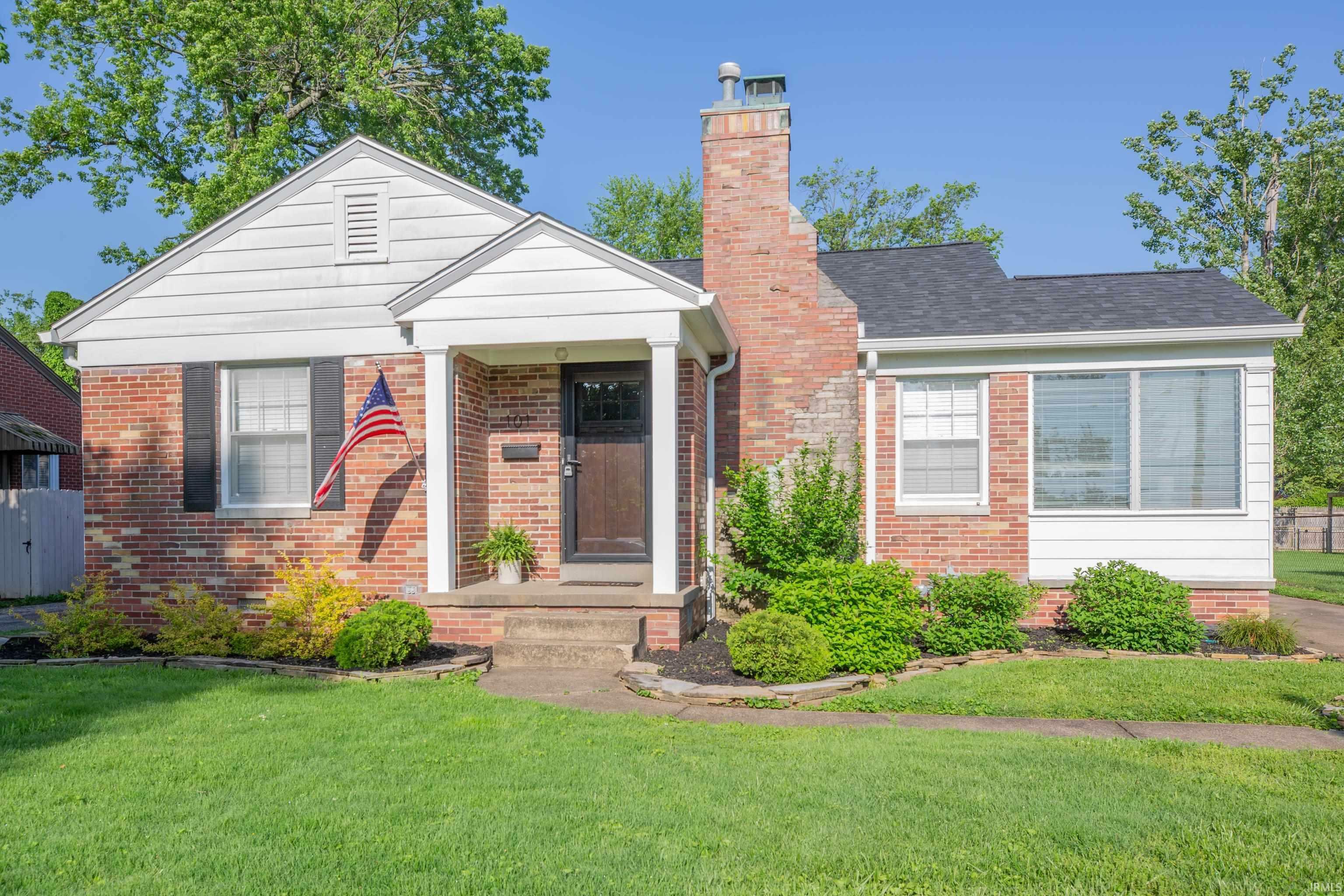 Property Photo: 101 S Parker Drive IN 47714