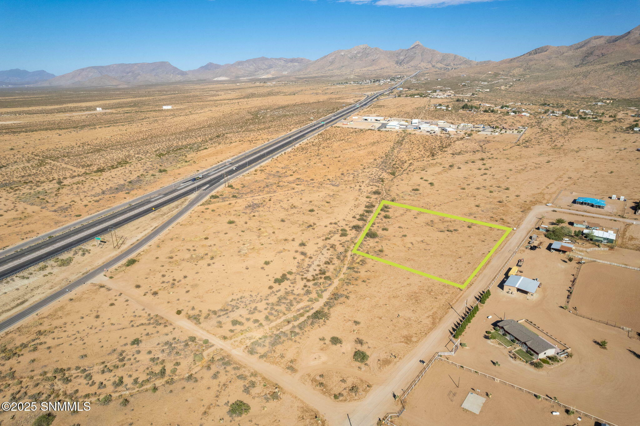 Property Photo: 4404 Echidna Avenue NM 88011