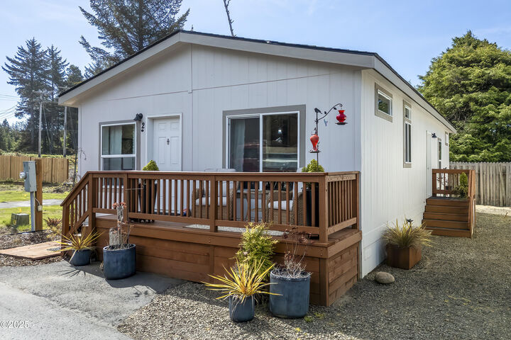 Property Photo:  4875 N Hwy 101 2  OR 97341 