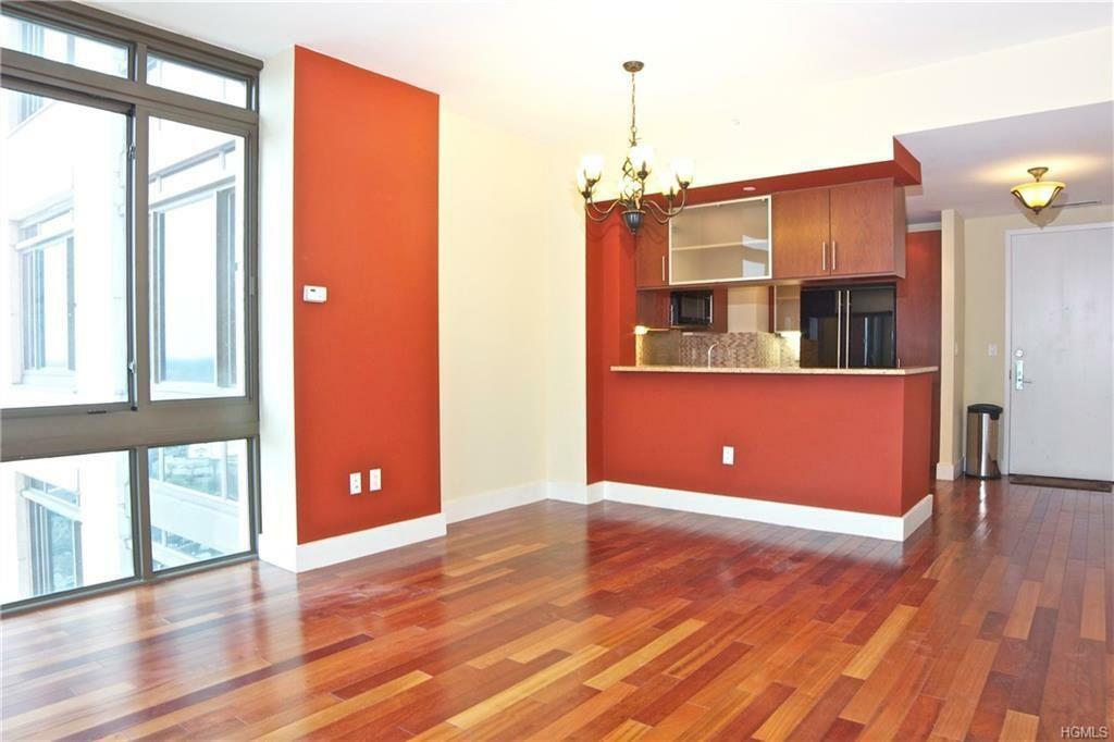 Property Photo: 175 Huguenot Street 1808 NY 10801