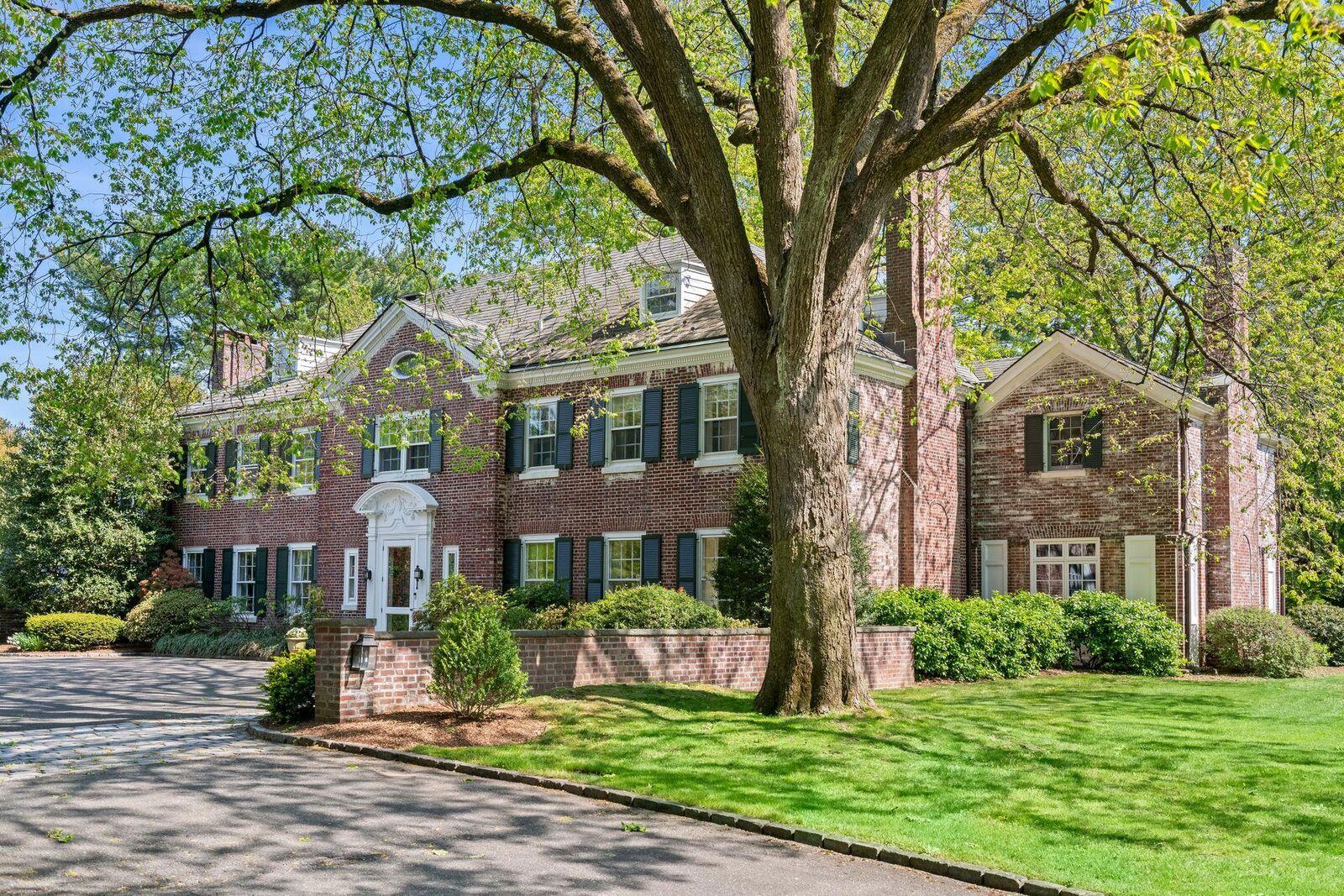 Property Photo: 11 Meadow Spring Road NY 11542