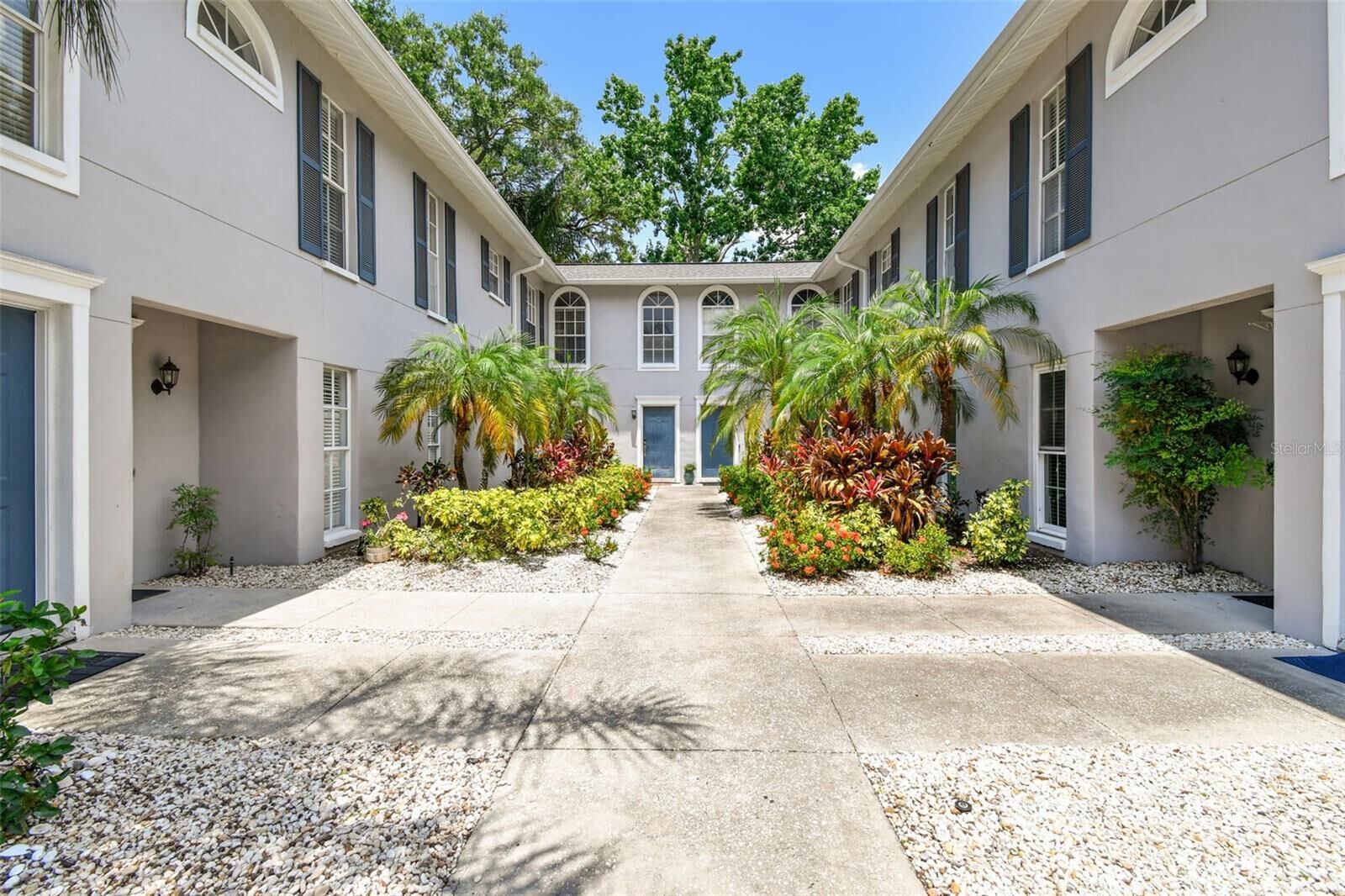 Property Photo:  3205 W De Leon Street F  FL 33609 