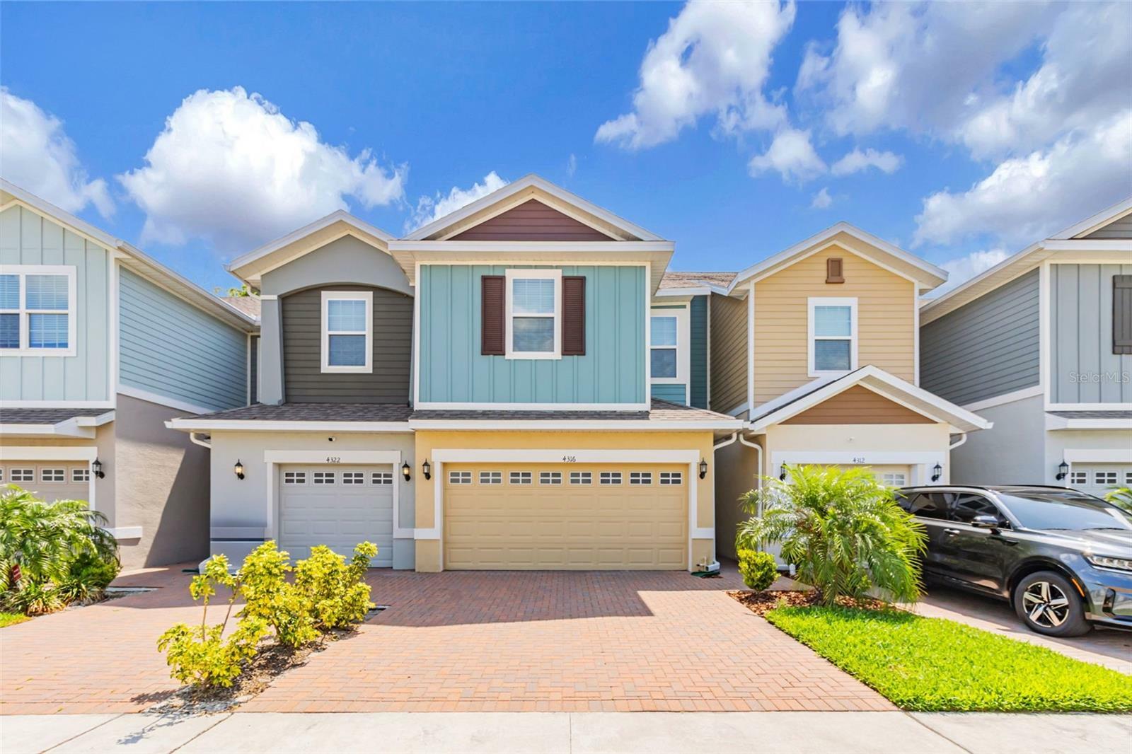 Property Photo: 4316 Sailplane Court FL 33545
