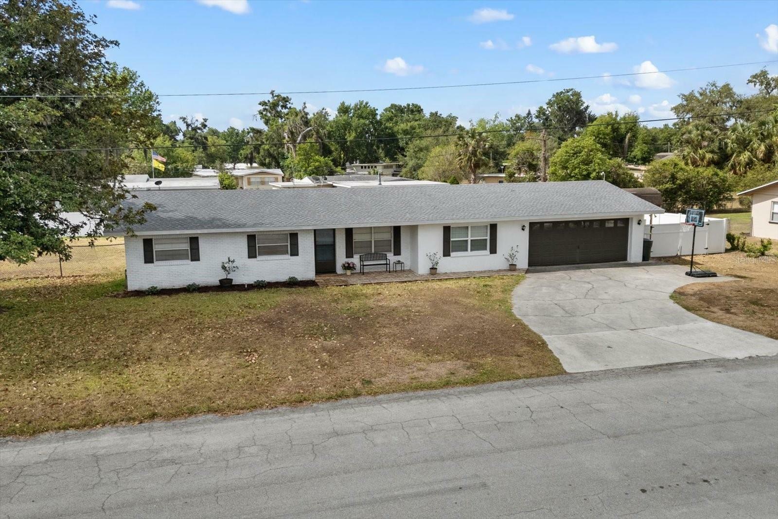 Property Photo: 455 W Plumosa Street FL 33830