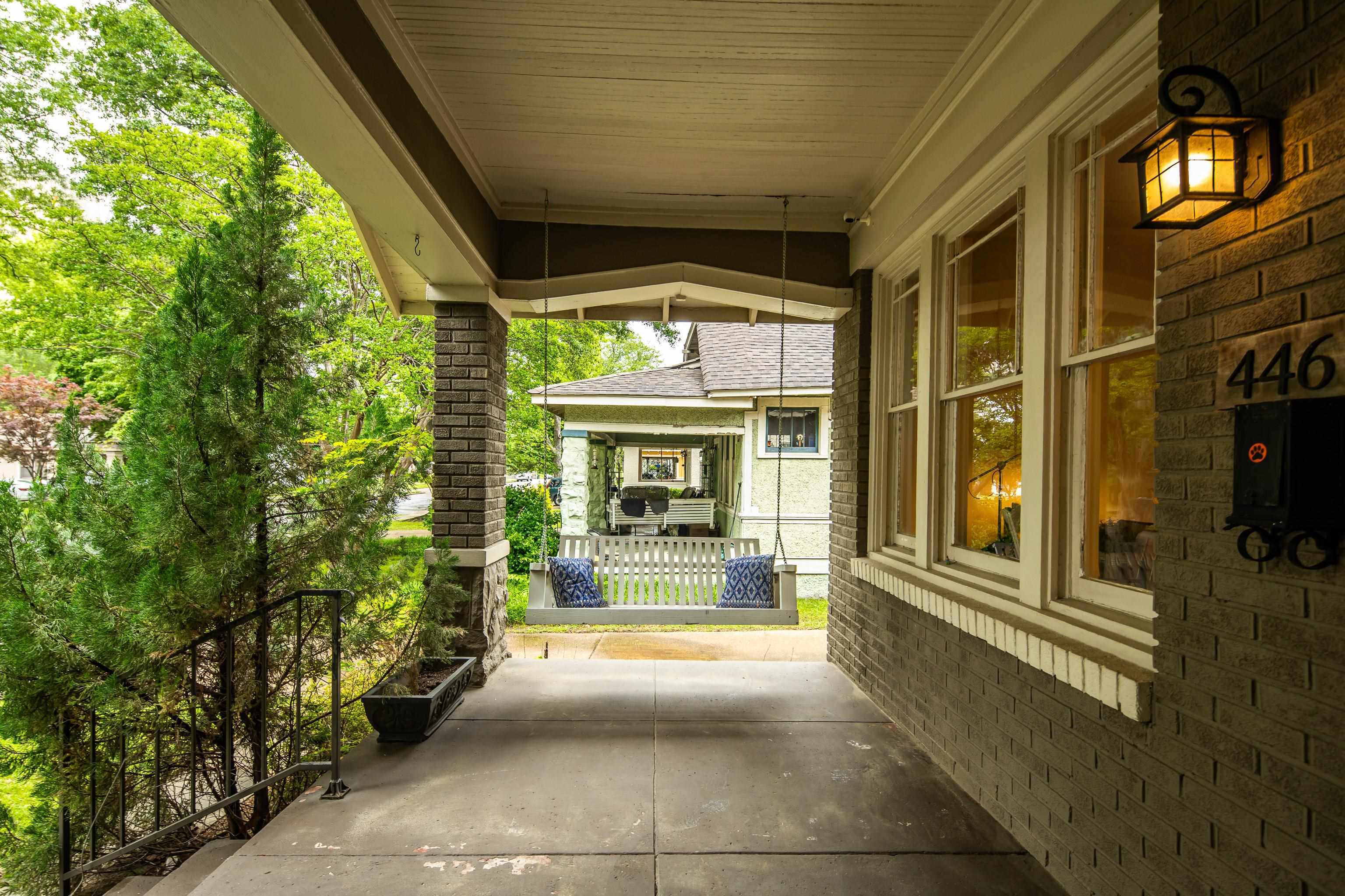 Property Photo: 446 Garland St TN 38104
