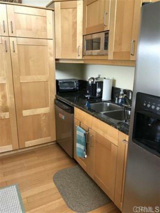 Property Photo: 2376 Altisma Way G CA 92009