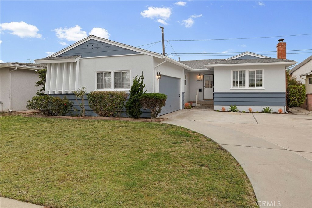 Property Photo: 18017 Glenburn Avenue CA 90504