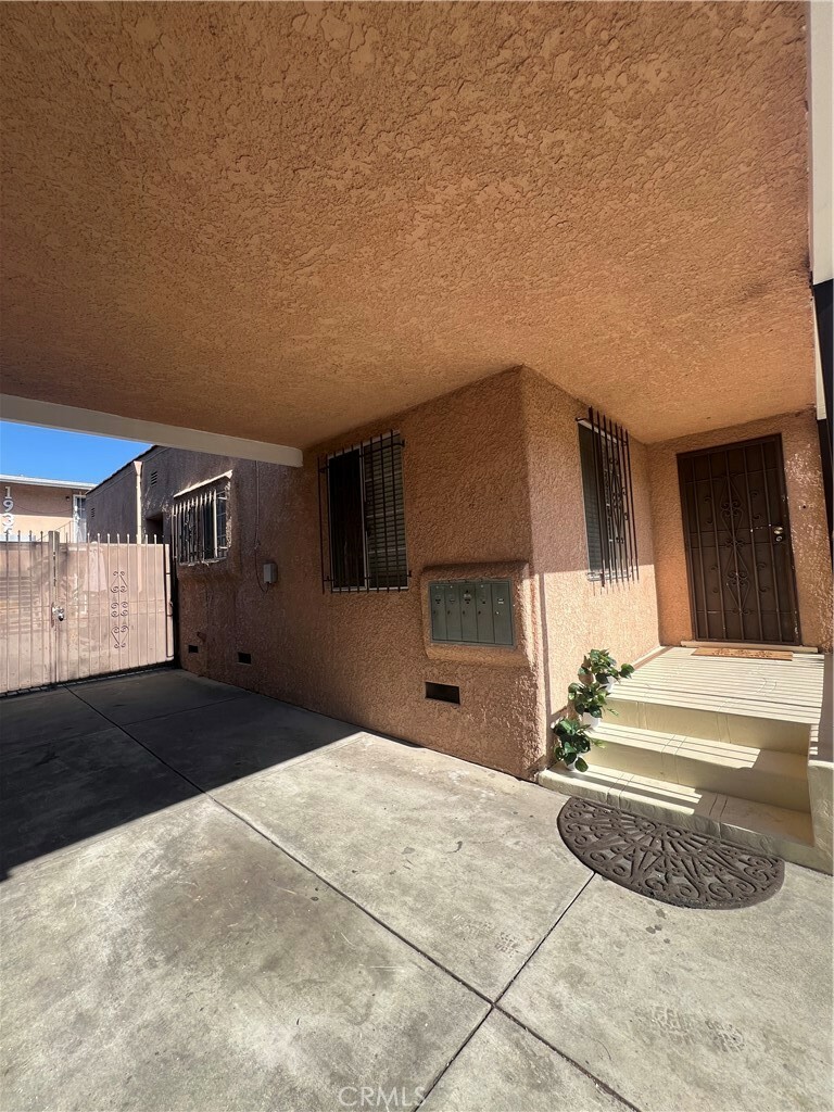 Property Photo: 1933 S Corning Street CA 90034