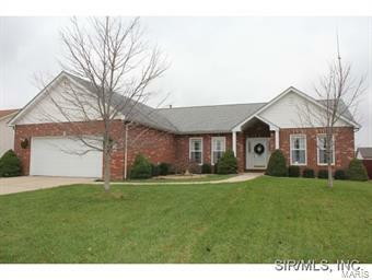 Property Photo:  146 Emerald Way East  IL 62040 