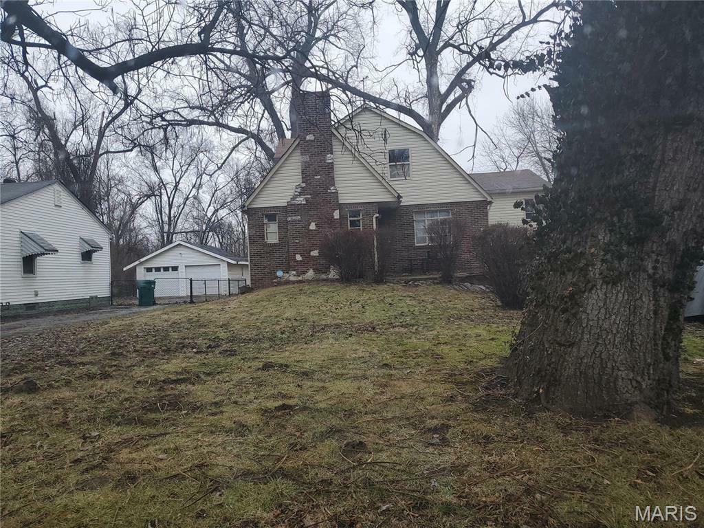 Property Photo: 45 Jarvis Place IL 62207