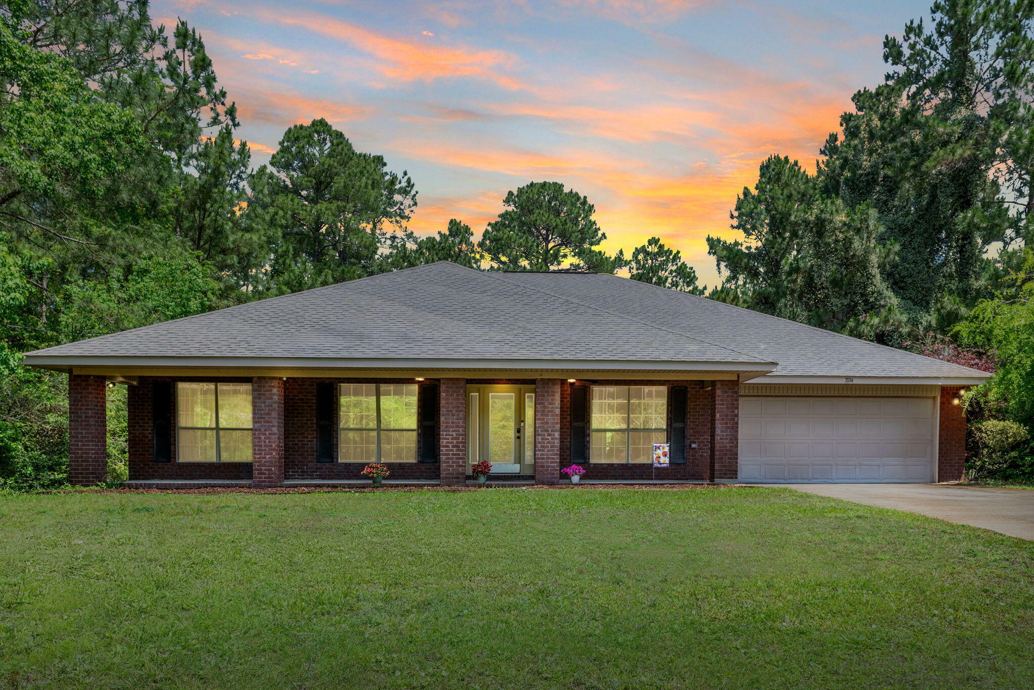 7134 Snug Waters Road  Navarre FL 32566 photo