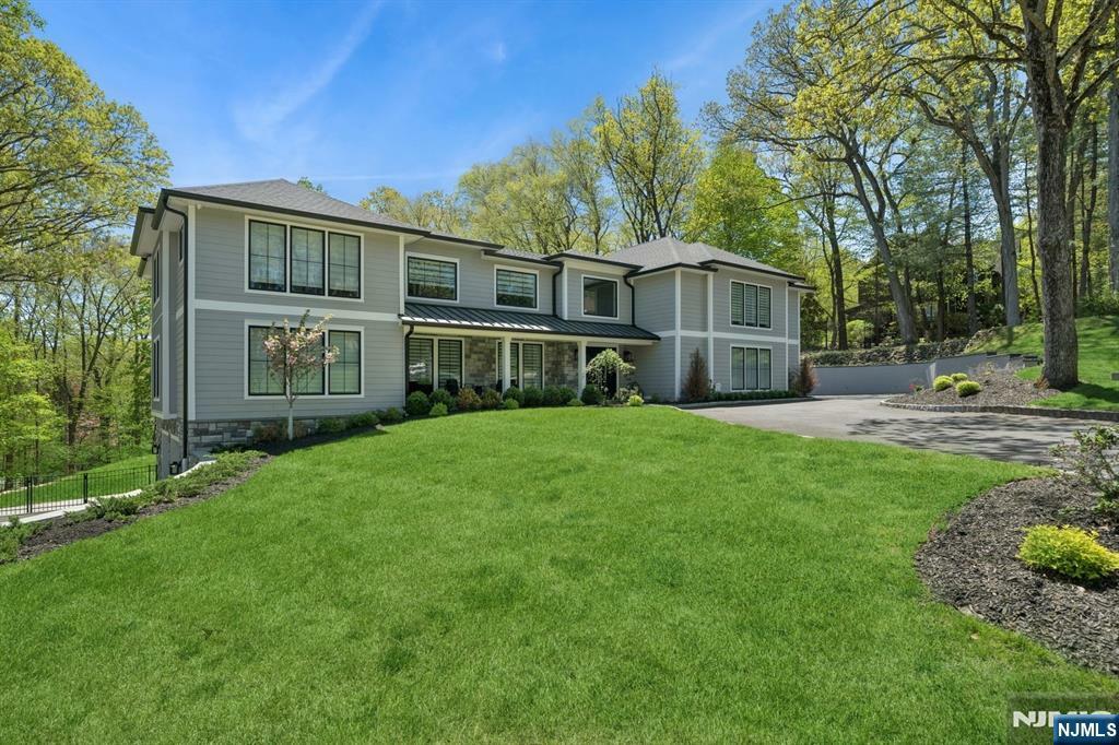 Property Photo: 315 Freemans Lane NJ 07417