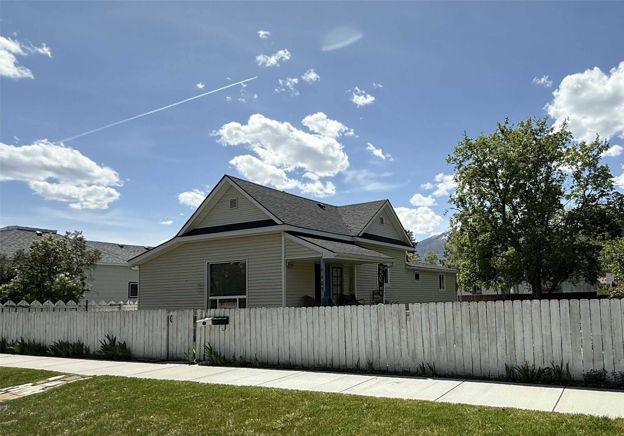 Property Photo: 409 N 5th Street MT 59840