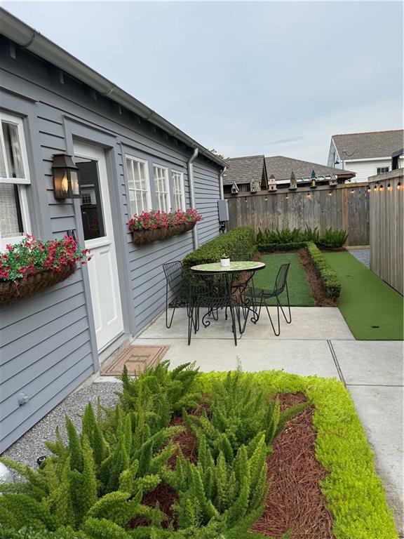 Property Photo: 542 9th Street A LA 70053