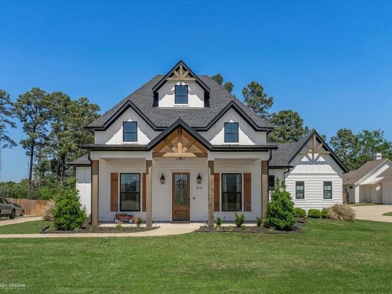 Property Photo: 313 Rosedown Lane LA 71078