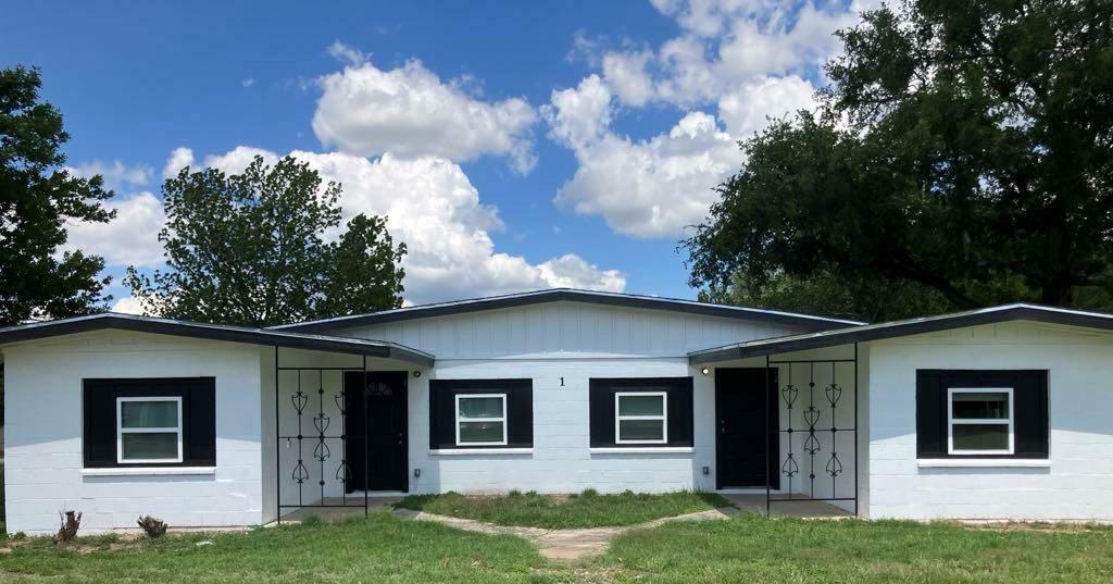 Property Photo: 2904 Southside Drive A TX 76801